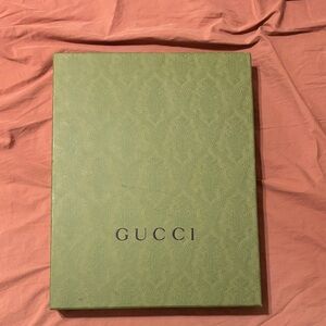 Gucci Olive Green Patterned Shoe Box Top